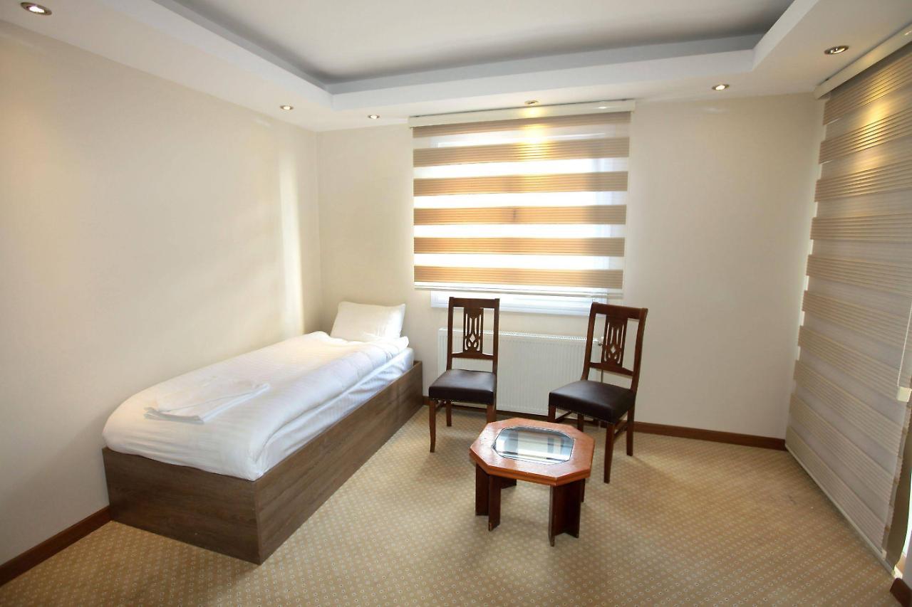 Ny World Hotel Стамбул Экстерьер фото