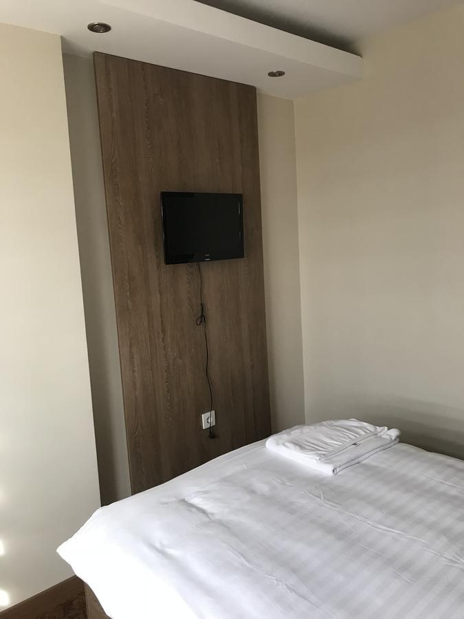 Ny World Hotel Стамбул Экстерьер фото