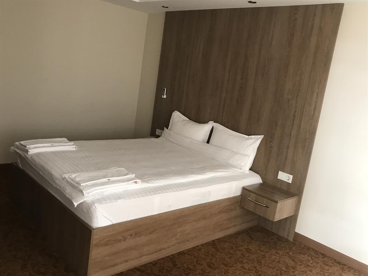 Ny World Hotel Стамбул Экстерьер фото